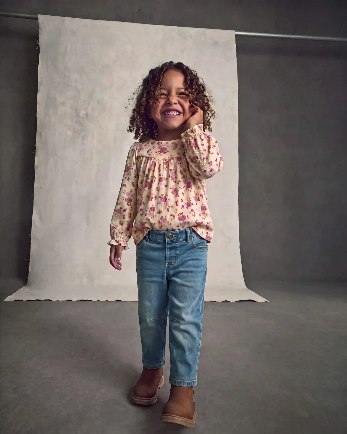 Toddler Girl Denim Barrel Jeans - Medium Wash